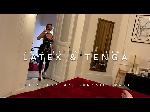 ❤️ Rahavavy mena mena mitafy akanjo vita amin'ny latex nolavin'ny zandriny ❤ Analy pôrnôgrafia aminay ❤